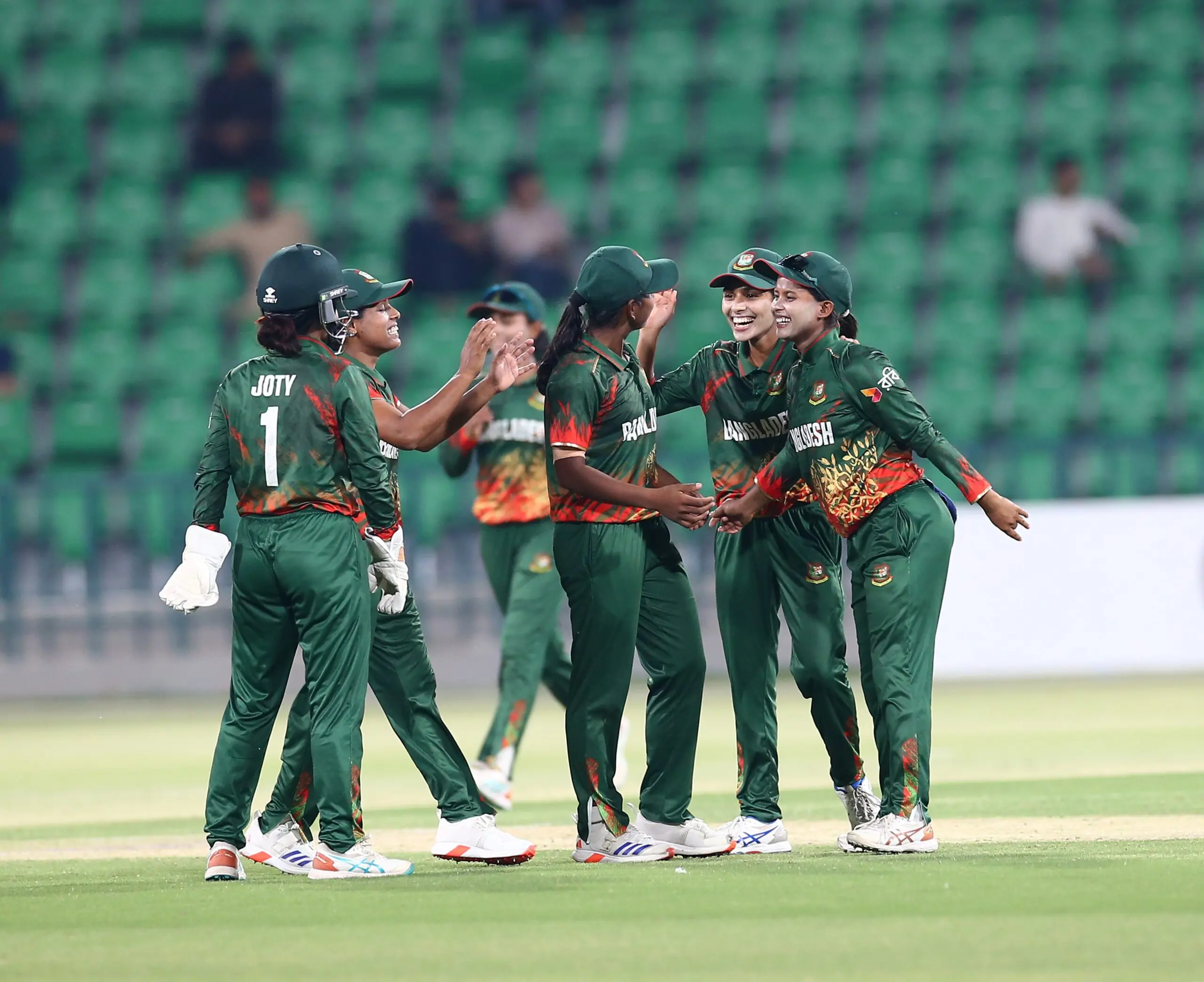 বাংলাদেশ নারী ক্রিকেট: ঐতিহাসিক সাফল্য ও ভবিষ্যৎ প্রত্যাশা