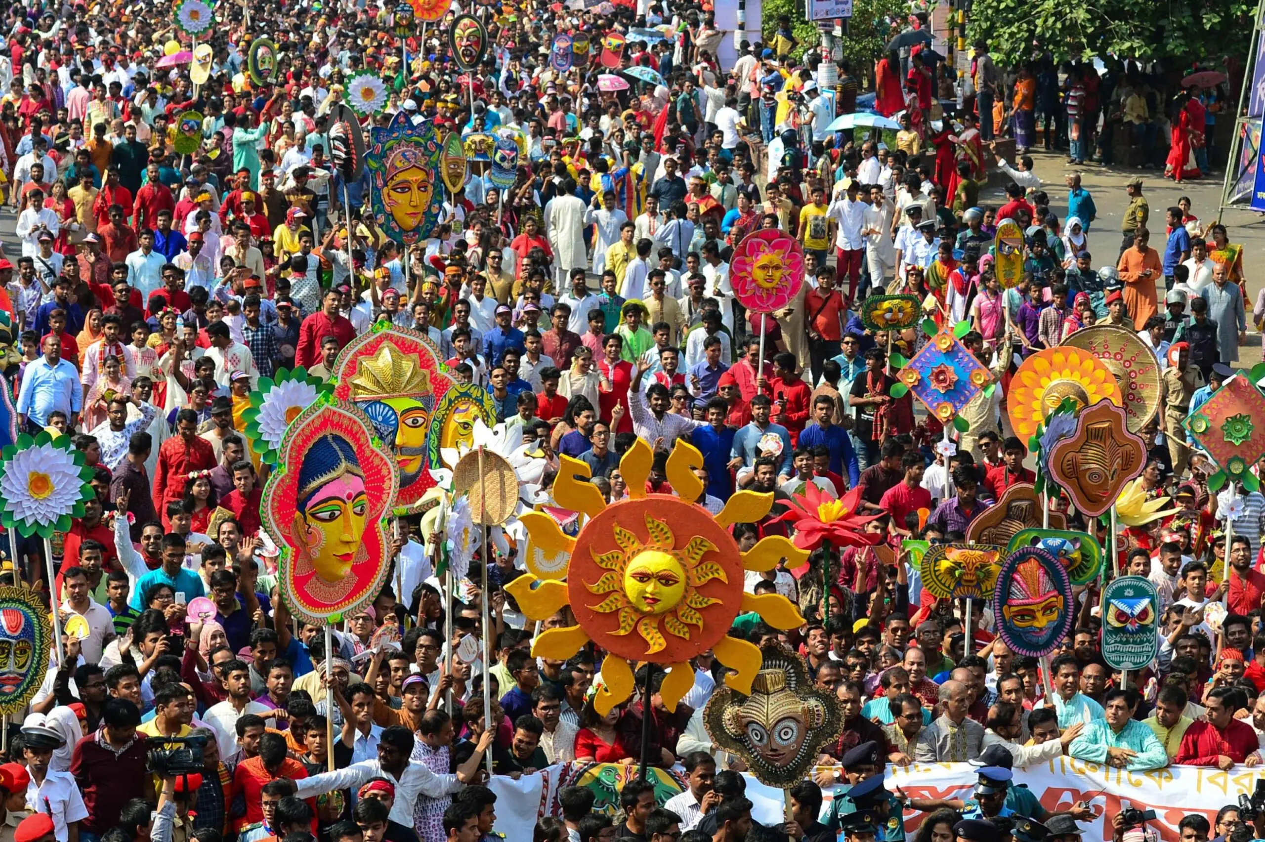 ঢাকা ১৫: একটি নতুন দিগন্তের সন্ধান