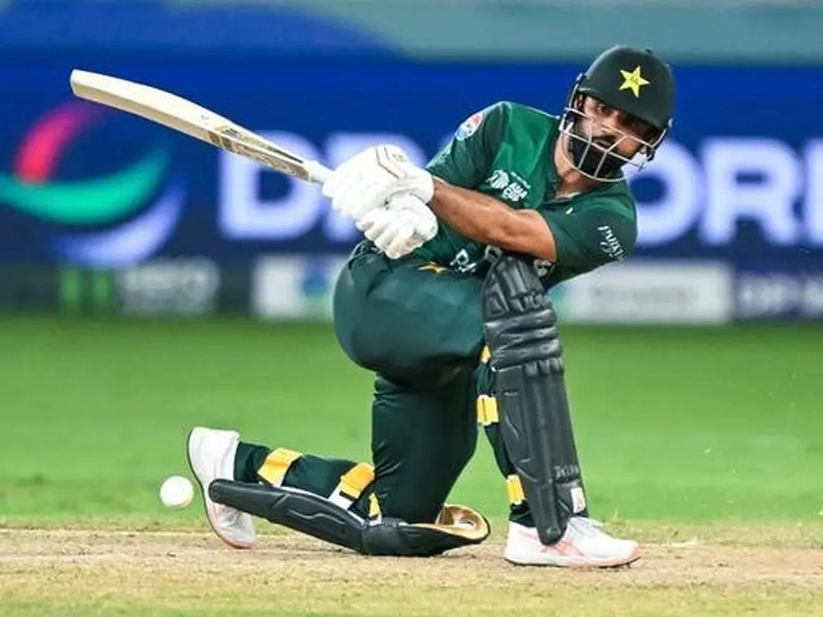 fakhar zaman: পাকিস্তানের জন্য গুরুত্বপূর্ণ ম্যাচে খেলতে পারেন ফখর জামান