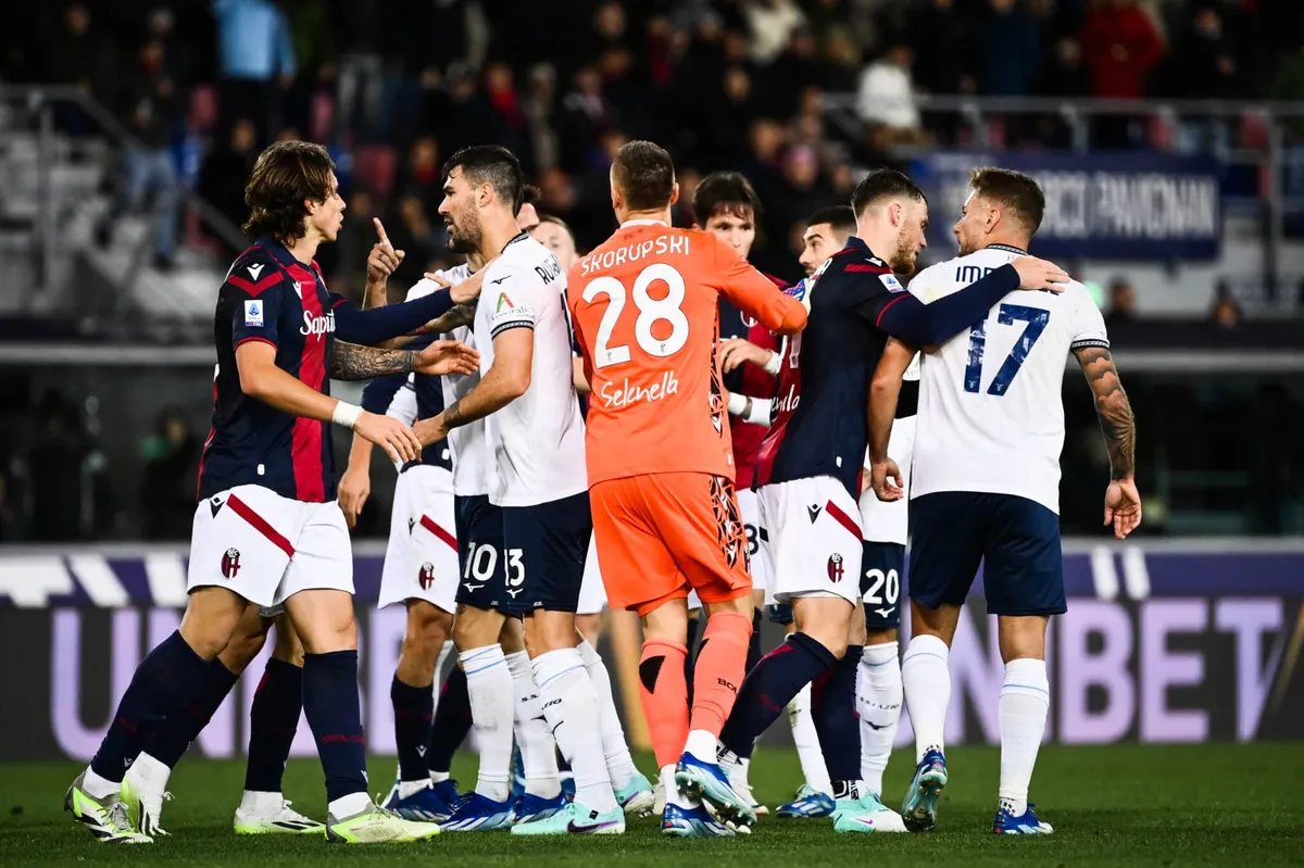 Bologna vs lazio: বোলোনিয়া বনাম লাজিও: একটি তুলনা