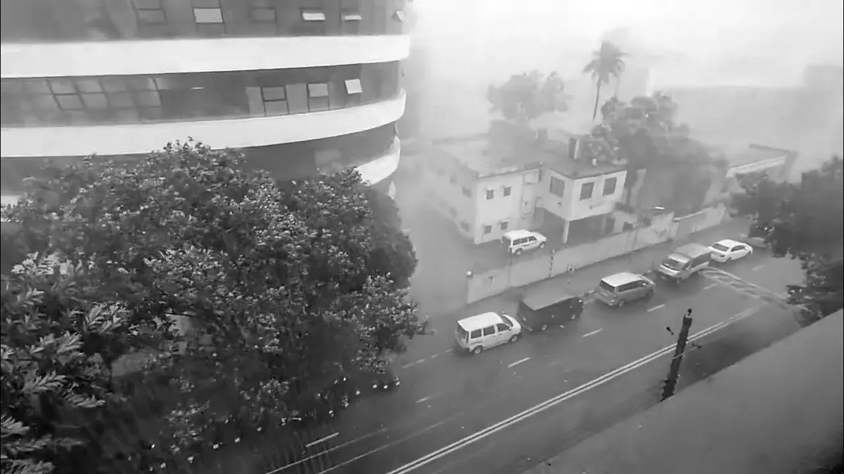 ঝড়ের আভাস: চার অঞ্চলে ৮০ কিলোমিটার বেগে