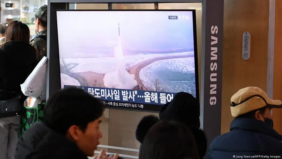 North korea fires ballistic missiles: উত্তর কোরিয়া ব্যালিস্টিক ক্ষেপণাস্ত্র ছুঁড়েছে