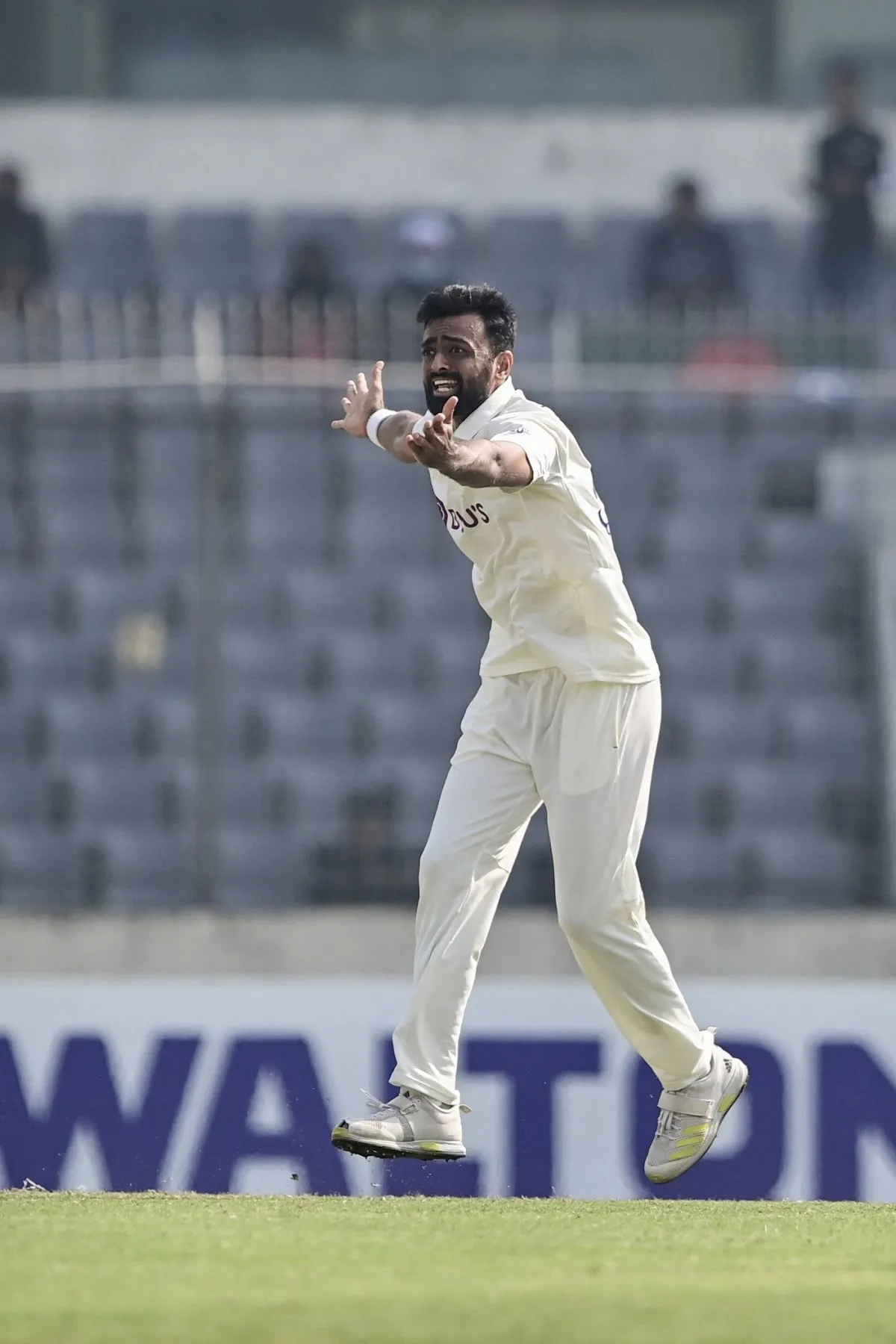 jaydev unadkat — BD news